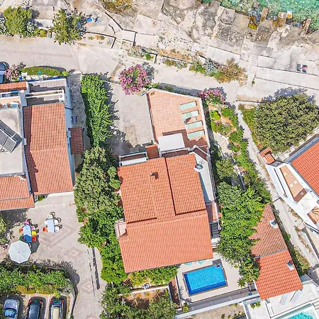 3 Tatil Evi Ražanj