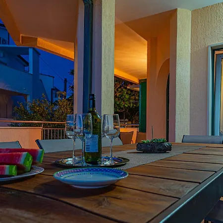 3 Tatil Evi