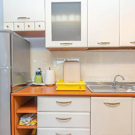 Holiday home Awesome In With House Sea View Razanj
